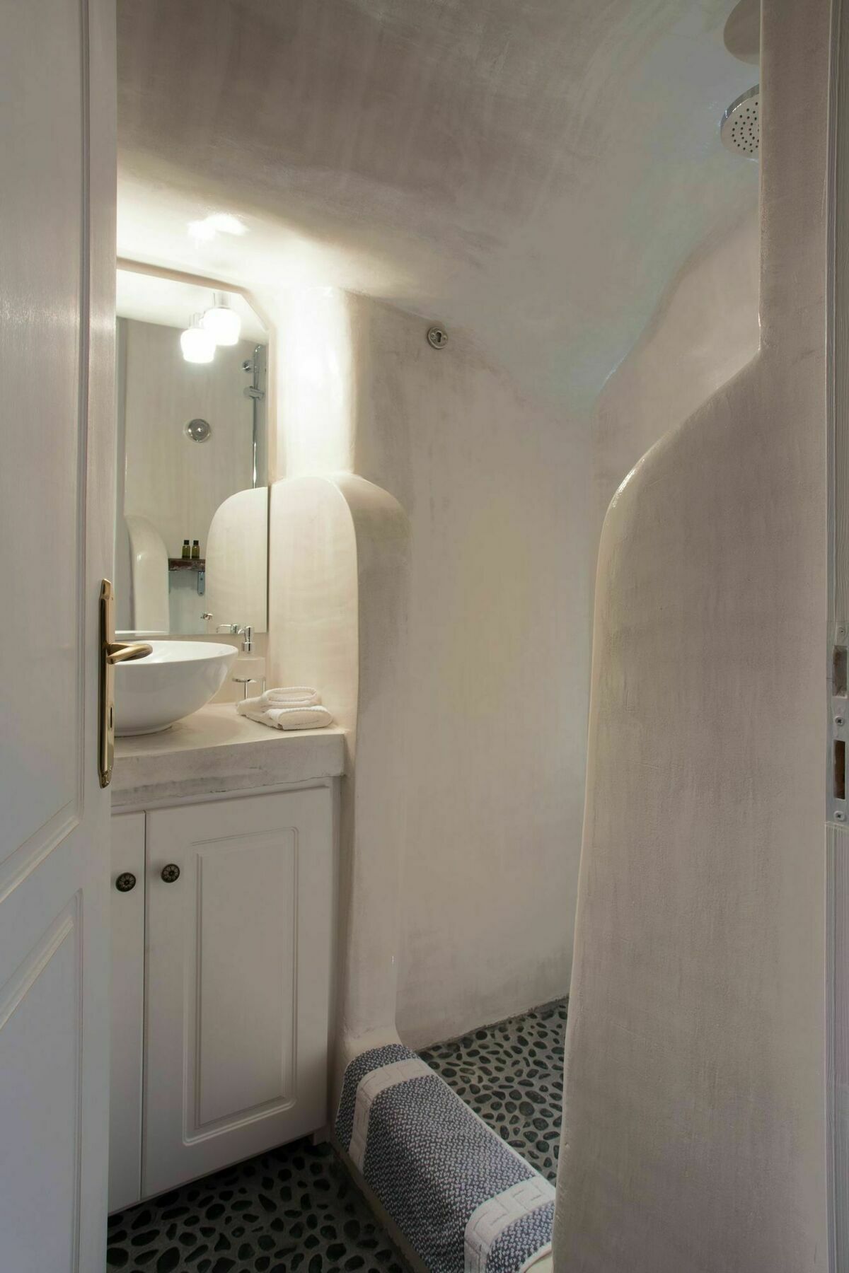 Olive Cave *